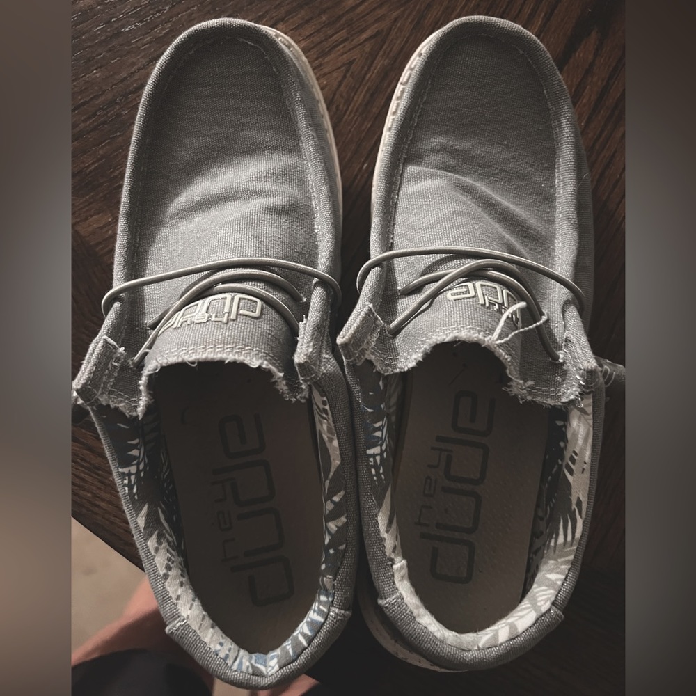 Hey Dudes men’s size 8.5